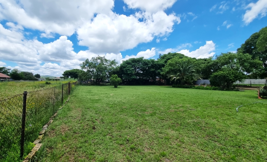 4 Bedroom Property for Sale in Swartruggens North West